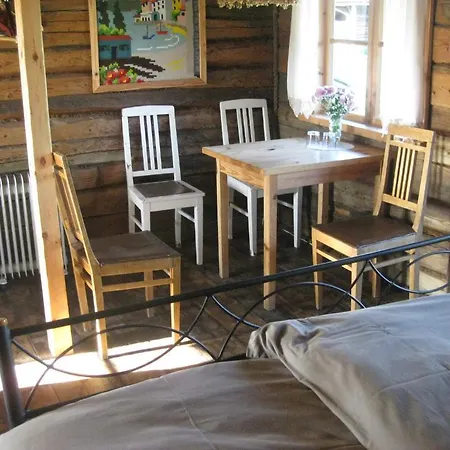 Aadu Farm Penzion 4*
