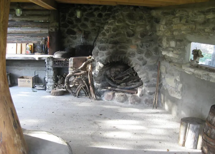 Aadu Farm 4* Suur-Rootsi