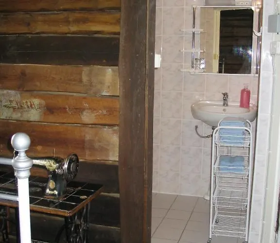 Aadu Farm Gæstehus Suur-Rootsi